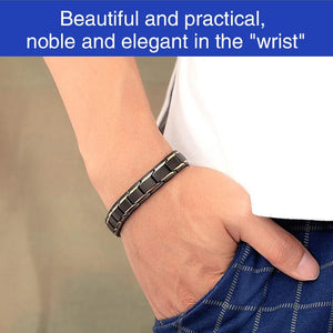 Multifunctional wristband